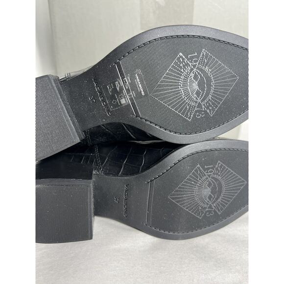 Vagabond Shoemakers Black Leather Alligator Heeled Boots Size 37 Size US 6.5-7 - Picture 9 of 11